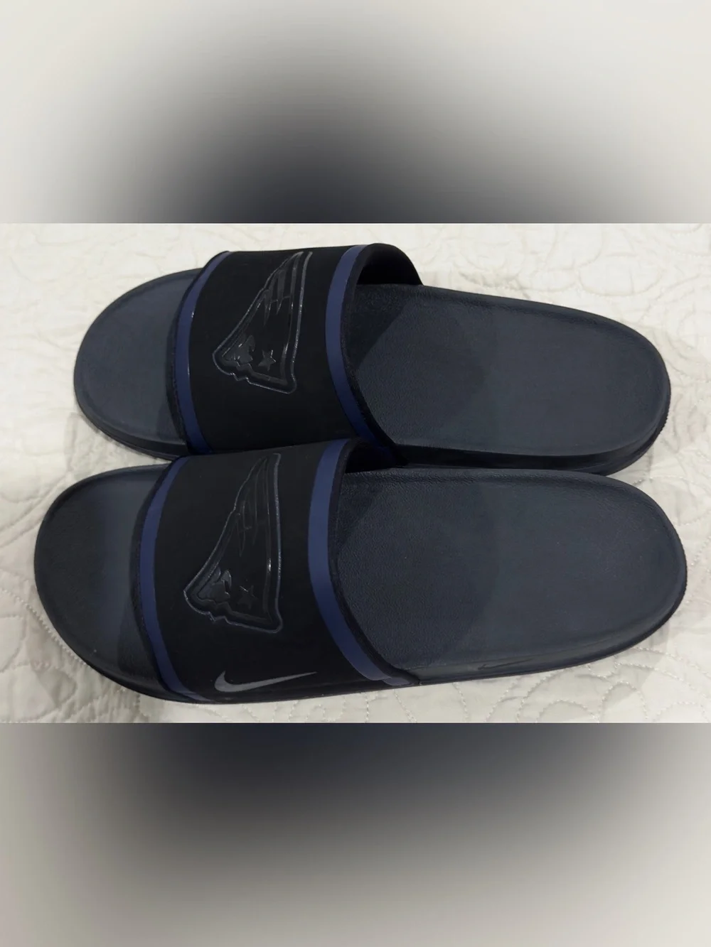 Nike Offcourt (NFL New England Patriots) Men’s Slide Size 14